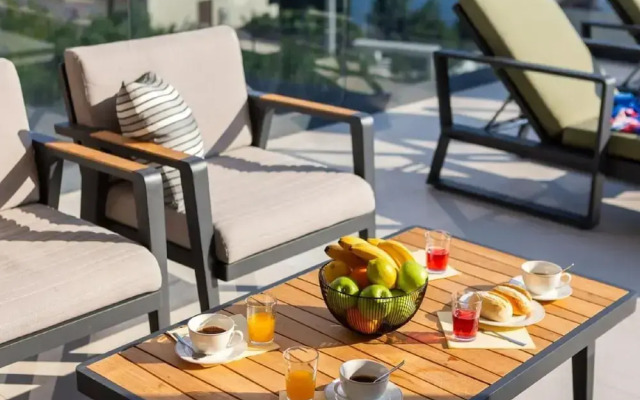 Luxury Villa With Swimming Pool and Sauna