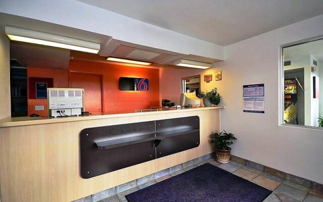 Motel 6 Laramie