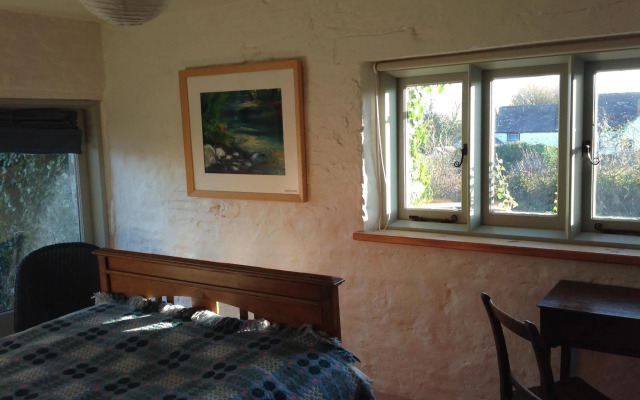 Potato, Barafundle Barns, SA71 5LS