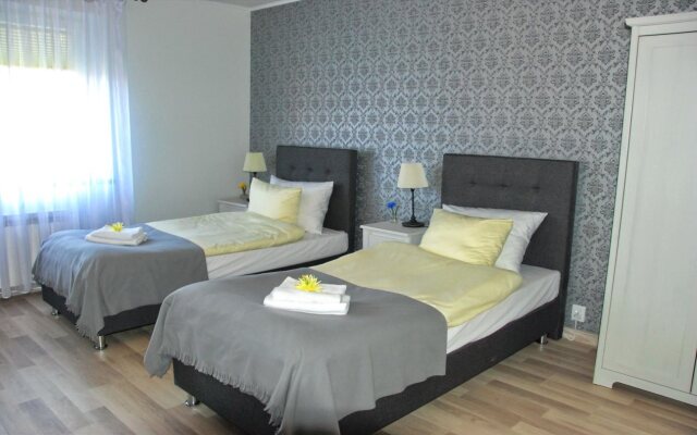 7th Room Guest House