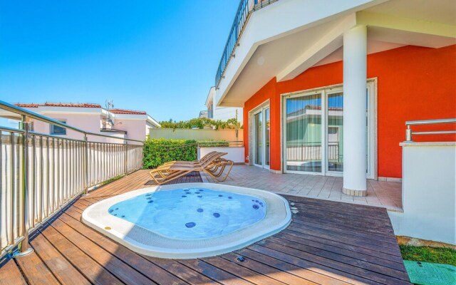 Awesome Home in Savudrija with Hot Tub, WiFi & 2 Bedrooms