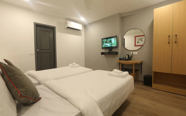 Hotel Royal Inn Mahalaxmi