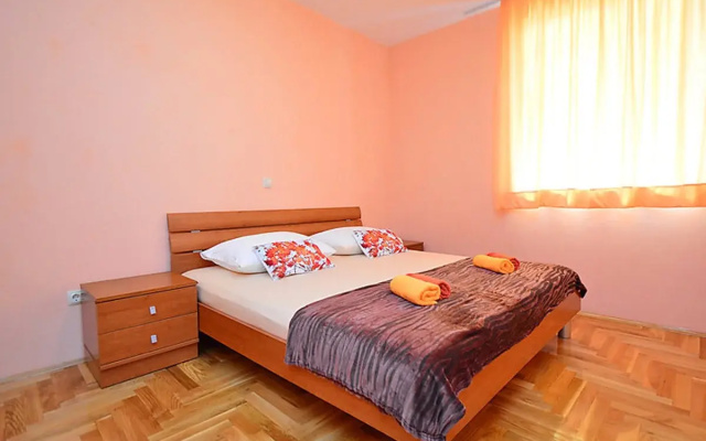 Apartment Mornar Trogir/Arbanija 29383