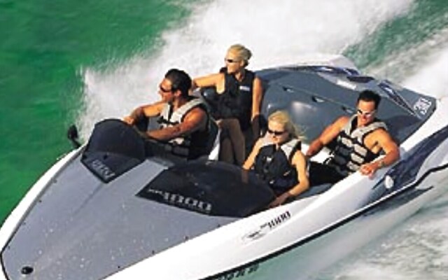 Yeosu Hyangilam Heukjip Pension