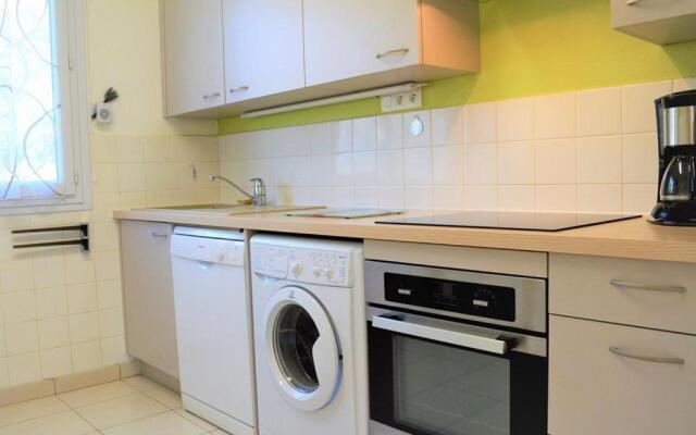 Appartement Le Lavandou, 3 pièces, 4 personnes - FR-1-251-25