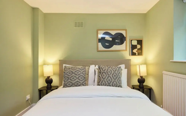 The Archway Garden Flat