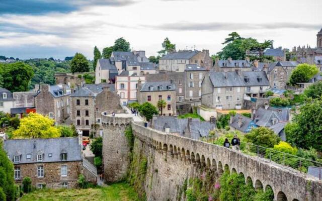 STERENN Joli T2 - 900m de la gare - Centre Dinan