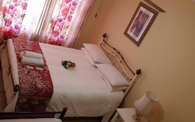 Ebenezer Guesthouse Bluewater Bay