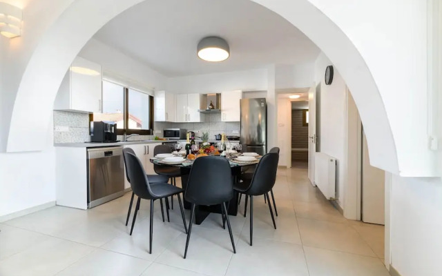 Kymma Seaview 24 in Ayia Napa