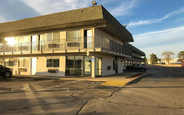 Motel 6 Wichita, KS