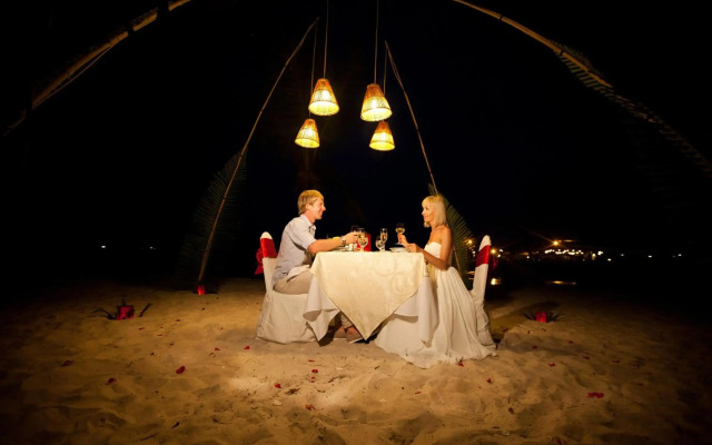 Diamond Bay Resort and Spa