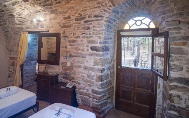 Vouno Village Apartments