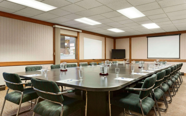 Travelodge by Wyndham Kenora