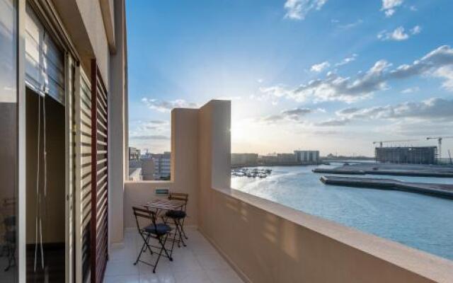 Stunning Sea View Apartments Mina Al Arab