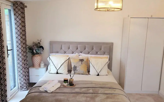 Luxury Studio - Ideal for Couples