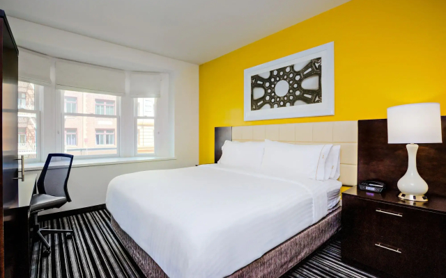 Holiday Inn Express San Francisco Union Square by IHG