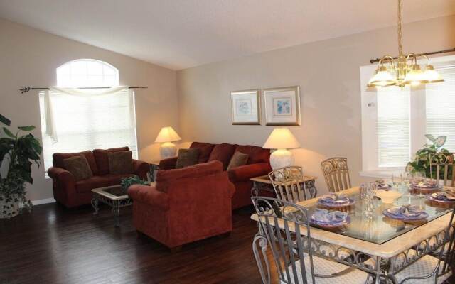 Lkb4705aw 4 Bedroom Villa in Lake Berkley