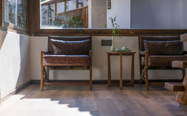 Artistic-Suite - Lijiang