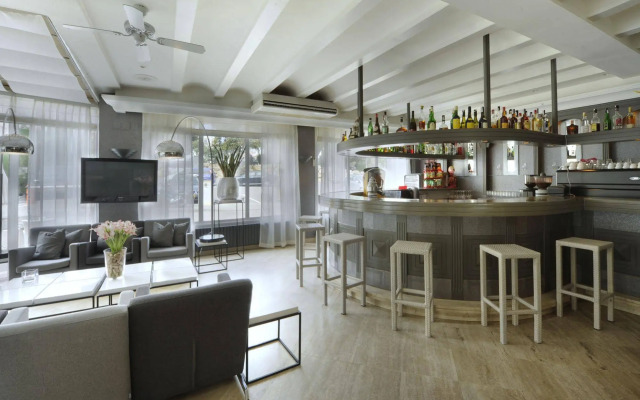 Van Der Valk Hotel Barcarola