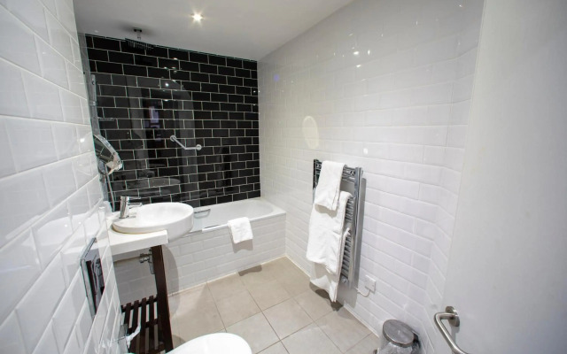 Mercure Doncaster Centre Danum Hotel
