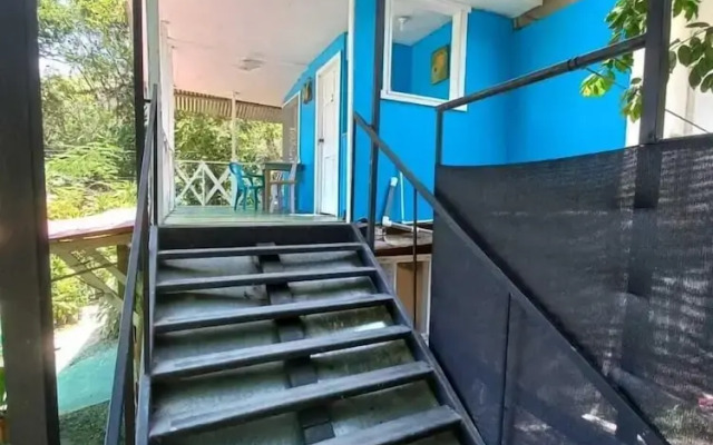 Donde Familia Manito