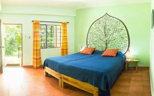Chrissies Hotel