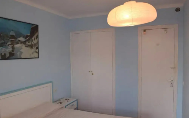 Apartament escoles atic