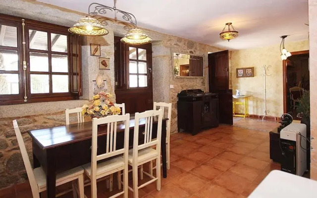House - 3 Bedrooms - 104954
