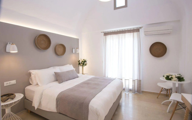 Louis Studios Hotel