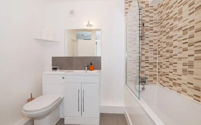 Panoramic Views of the London Skyline