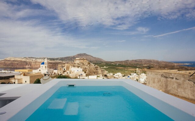 Akrotiri Cycladic Suites