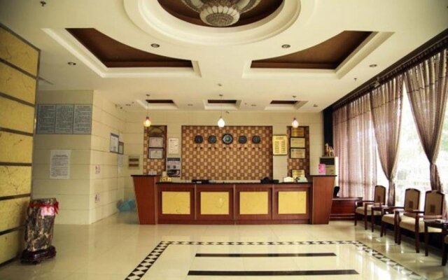 Taizhou Huadong Hotel