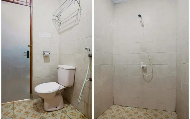 SPOT ON 3858 Elsana Transit Hotel
