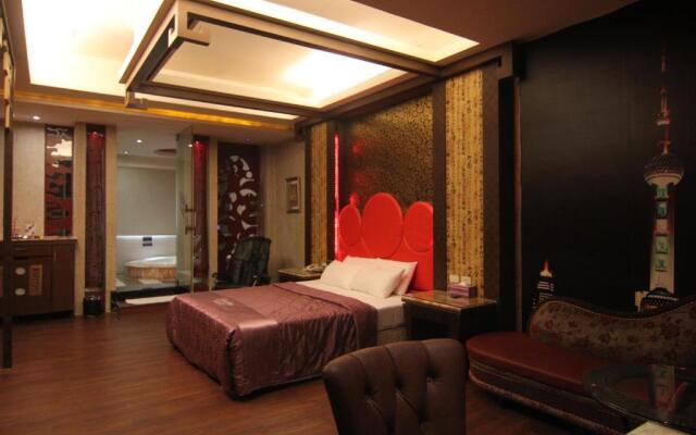Romantic Code Motel