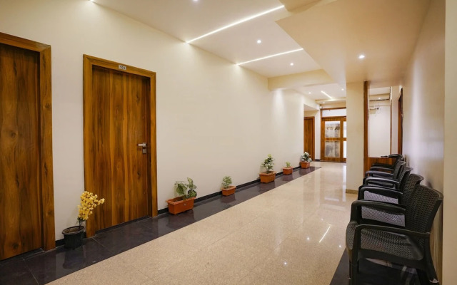 Fabhotel Priya Lodging