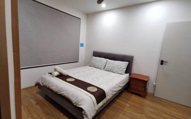 Serviced Waterfront Whole Villa Sydney