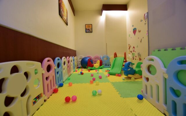 The Color Living Hotel