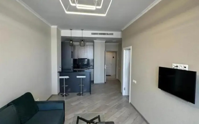1BR with Balcony Pool & Sauna