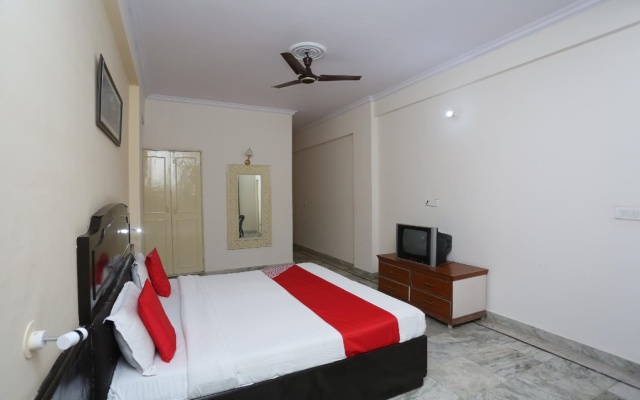 Hotel Chanakya – Guest Rooms – Agra