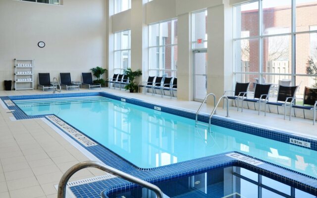 Holiday Inn Hotel & Suites London by IHG