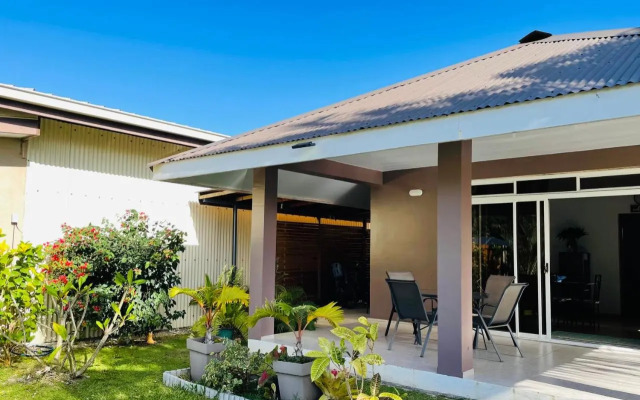 Lokai house
