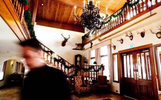 Enzian Inn
