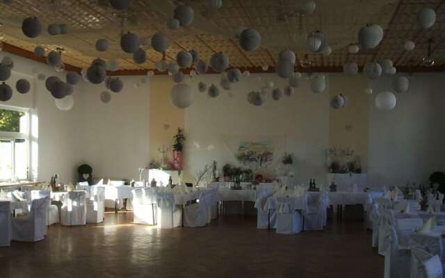 Gasthaus & Pension Zum Schwarzen Adler