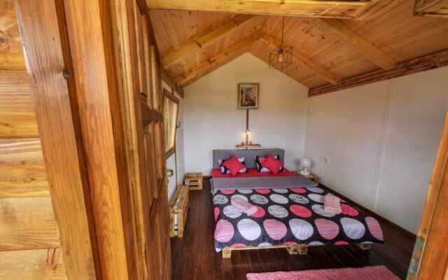 Bosnian Pyramid Glamping