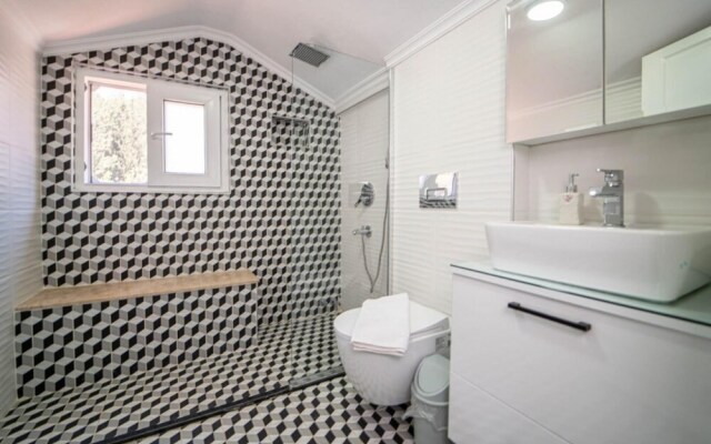Serene Villa With Private Pool