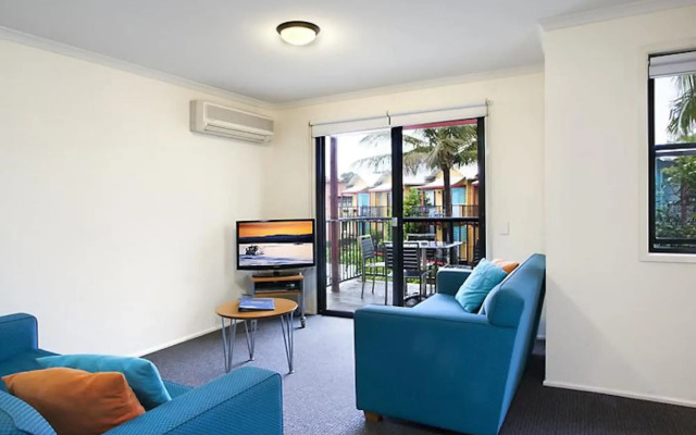 Noosa Lakes Resort