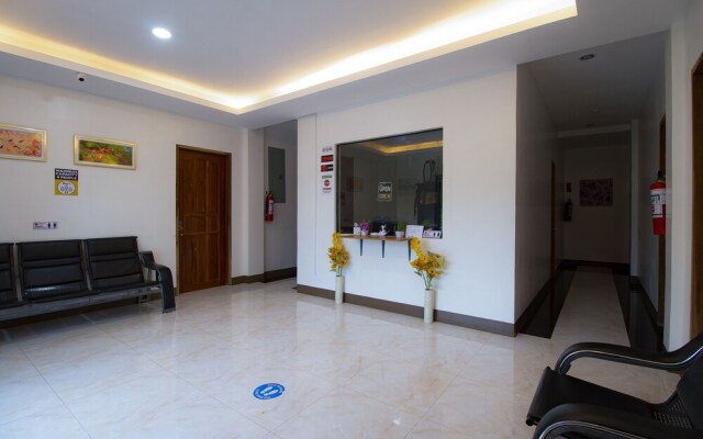 OYO 781 Junie Pension House