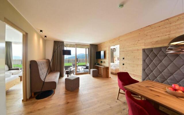 Tratterhof Mountain Sky Hotel