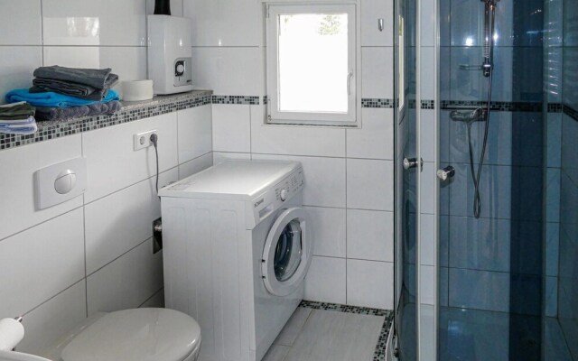 Nice Home in Goldlauter-heidersbach With 2 Bedrooms