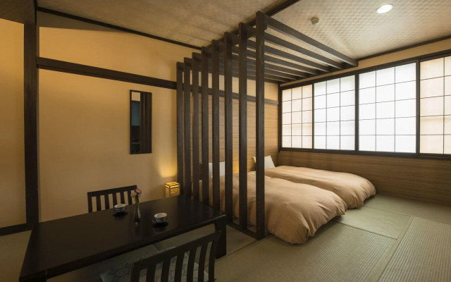Hotel Lucent Takamiya
